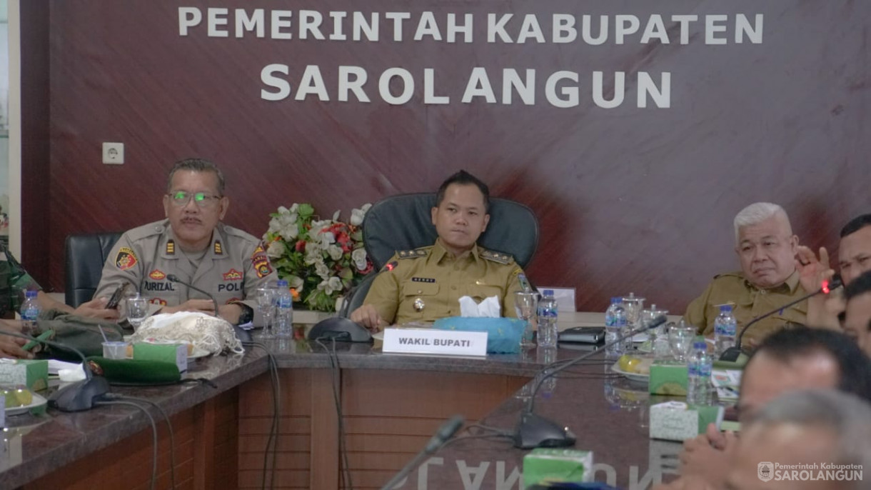 27 Mei 2025 - Wakil Bupati Sarolangun&nbsp; Memimpin Rapat Kordinasi Tim Penangulanan Bencana Karhutla kabupaten Sarolangun Tahun 2025