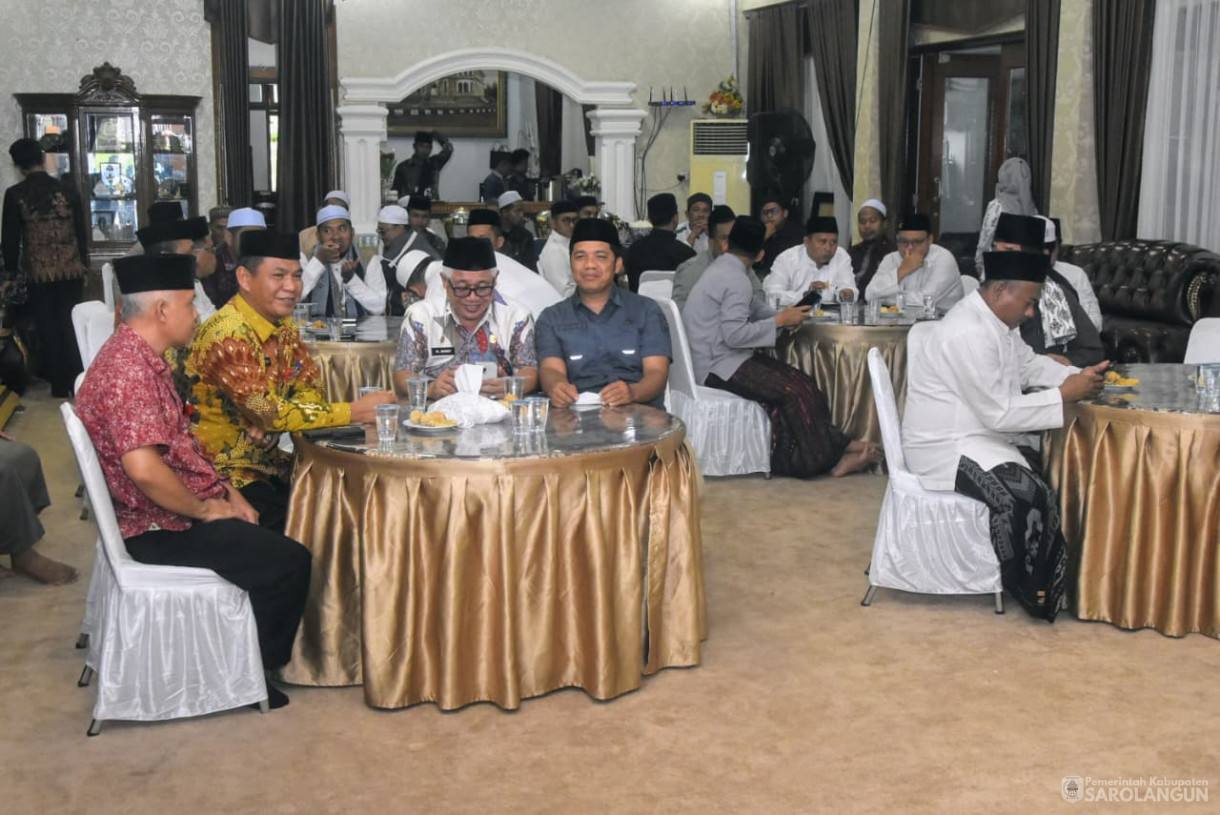 4 September 2025 Silaturahmi dengan Pimpinan Pondok Pesantren sekabupaten Sarolangun di Rumah Dinas Bupati Sarolangun