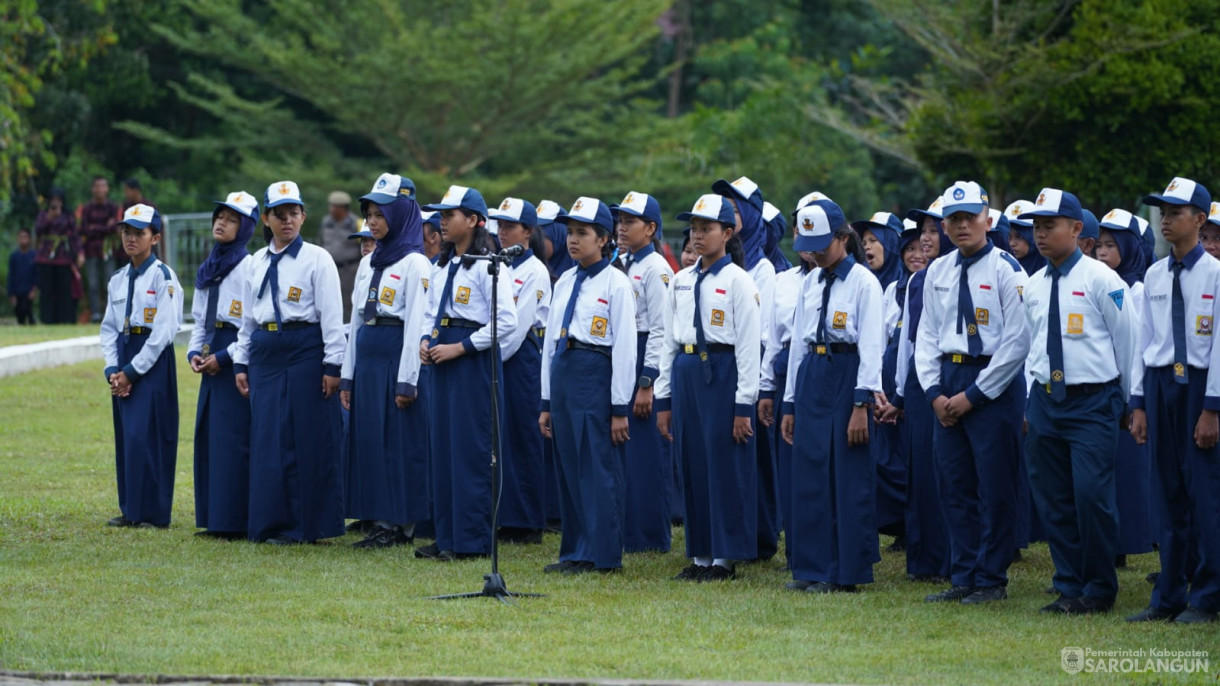 17 Agustus 2025&nbsp; Upacara Penurunan Bendera Merah Putih Bertempat di lapangan Gunung Kembang