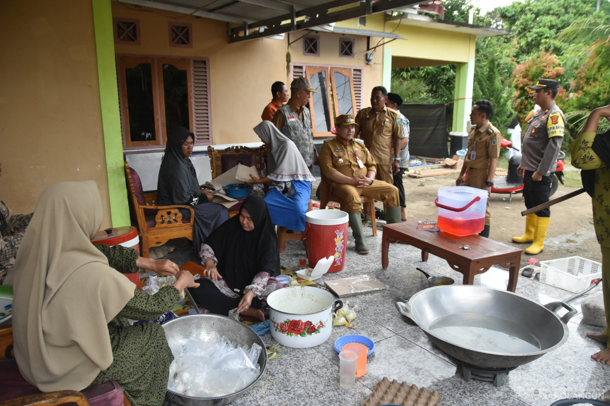 16 Januari 2024 - Meninjau Lokasi Terdampak Banjir, Pos Banjir, Dan Dapur Umum Di Kecamatan Pauh