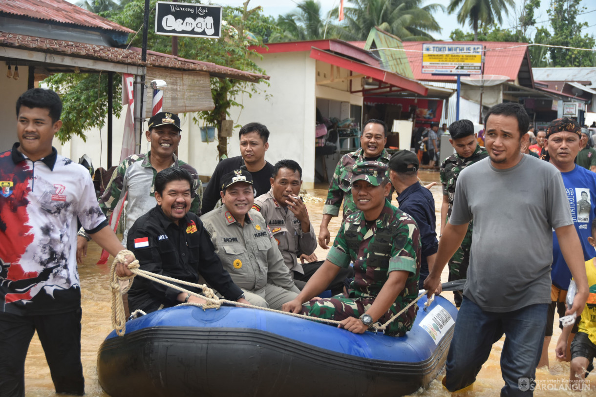 13 Januari 2024 - Meninjau Lokasi Terdampak Banjir Dan Proses Evakuasi Di Sri Pelayang Gunung Kembang