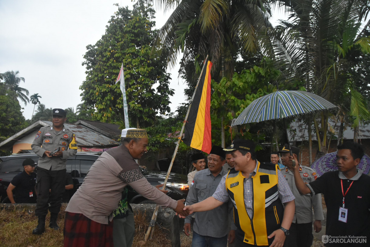 9 Agustus 2024 -&nbsp;Penyerahan Bantuan Kepada Mustahiq Warga Desa Pulau Buayo Program Baznas Sarolangun Sekaligus Pembukaan Turnamen Bola Voli Putri Dalam Rangka Menyambut Hari Kemerdekaan Indonesia, Bertempat di Desa Pulau Buayo kecamatan Bathin VII