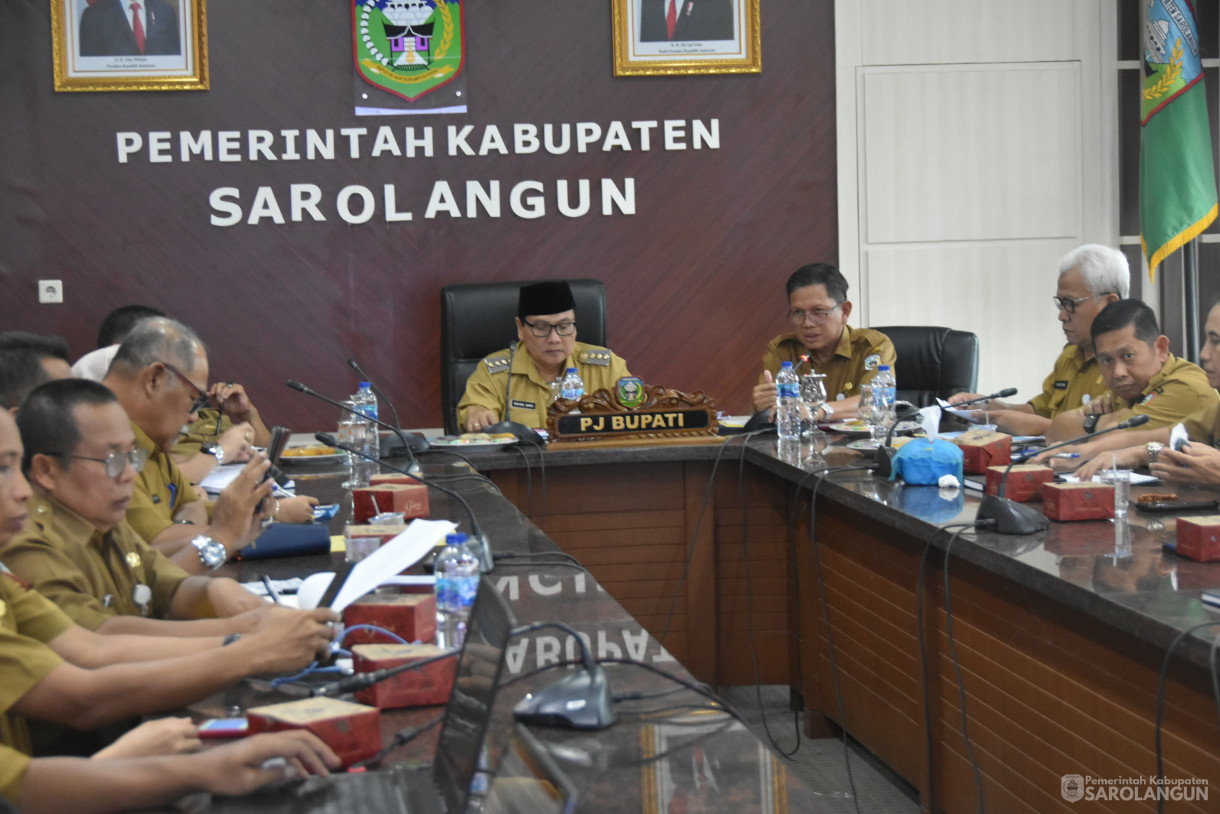 22 April 2024 - Rapat Realisasi Anggaran Di Ruang Pola Utama Kantor Bupati Sarolangun