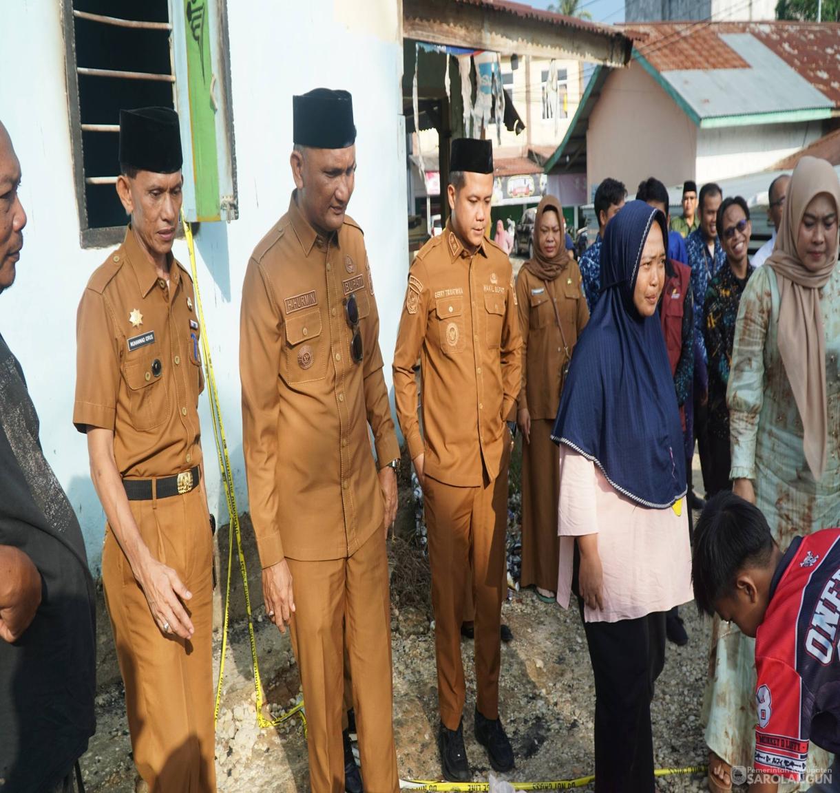 19 Mei 2026 Penyerahan Bantuan untuk Korban Terdampak Kebakaran di samping SMKN 4 Sarolangun