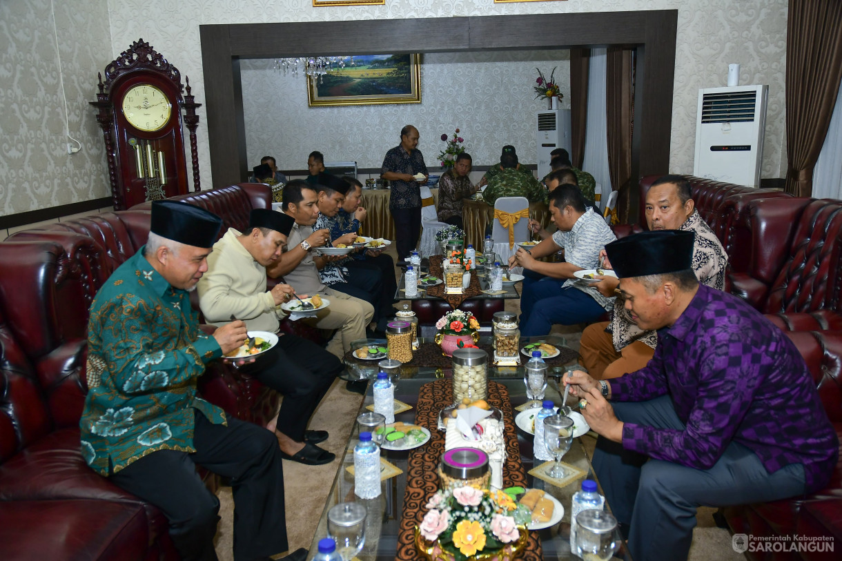 7 Agustus 2025 - Bupati Sarolangun Menyambut Kedatangan Bupati Kabupaten Batanghari