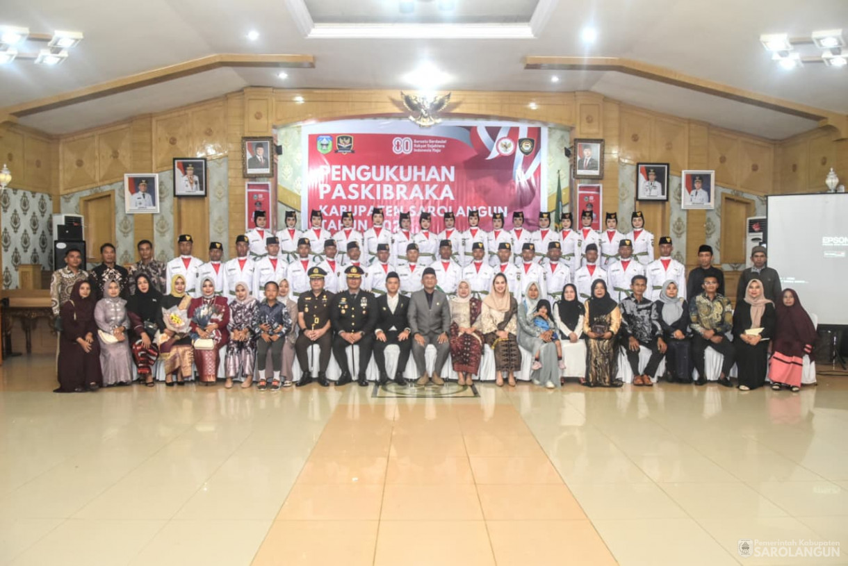15 Agustus 2025 Pengukuhan Paskibraka Kabupaten Sarolangun