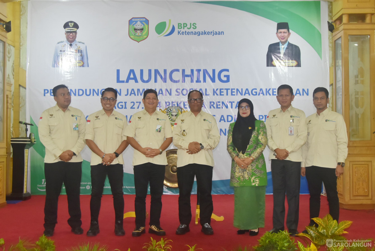 6 November 2024 -&nbsp;Launching Perlindungan Jaminan Sosial Ketenagakerjaan Bagi Pekerja Rentan Desa Kelurahan Dan Petugas Adhoc Pilkada Di Kabupaten Sarolangun, Bertempat di Ruang Aula Utama Kantor Bupati Sarolangun