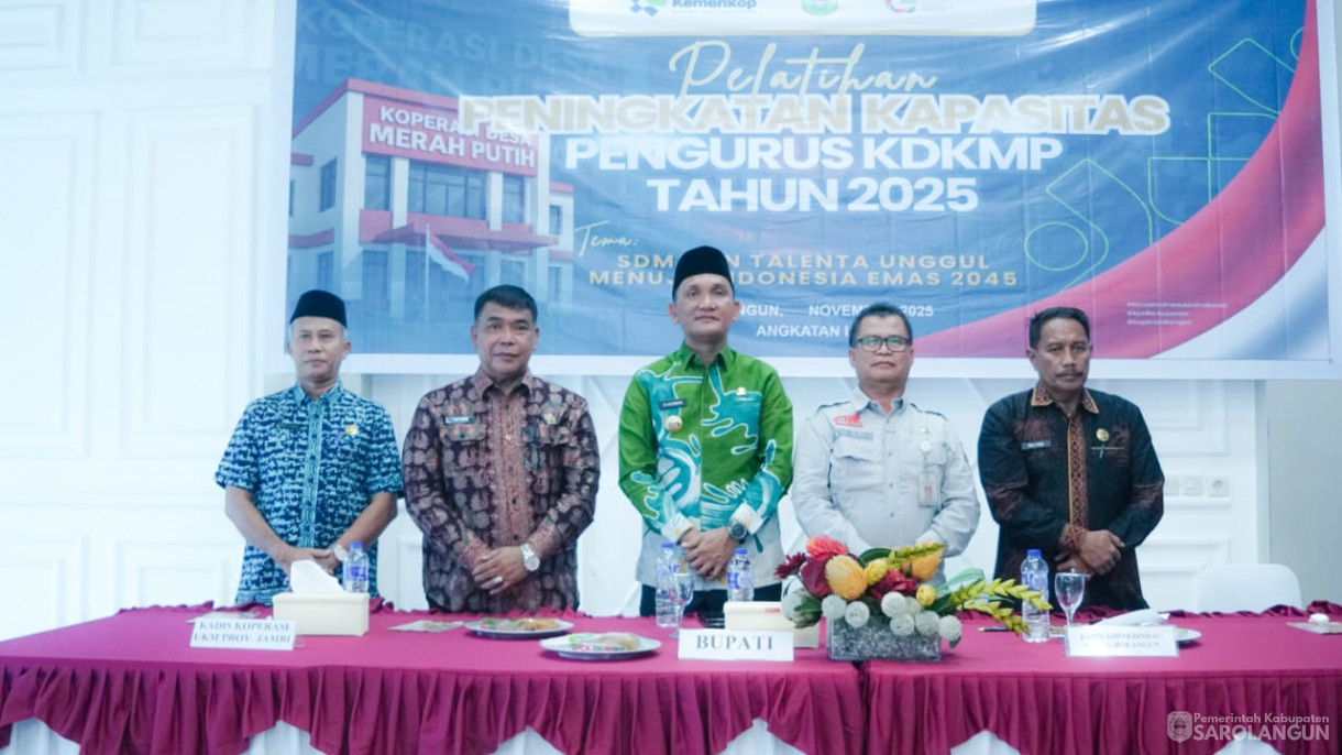 27 November 2025 Pembukaan Pelatihan Dalam Rangka Peningkatan SDM Pengurus Koperasi Merah Putih Desa dan Kelurahan