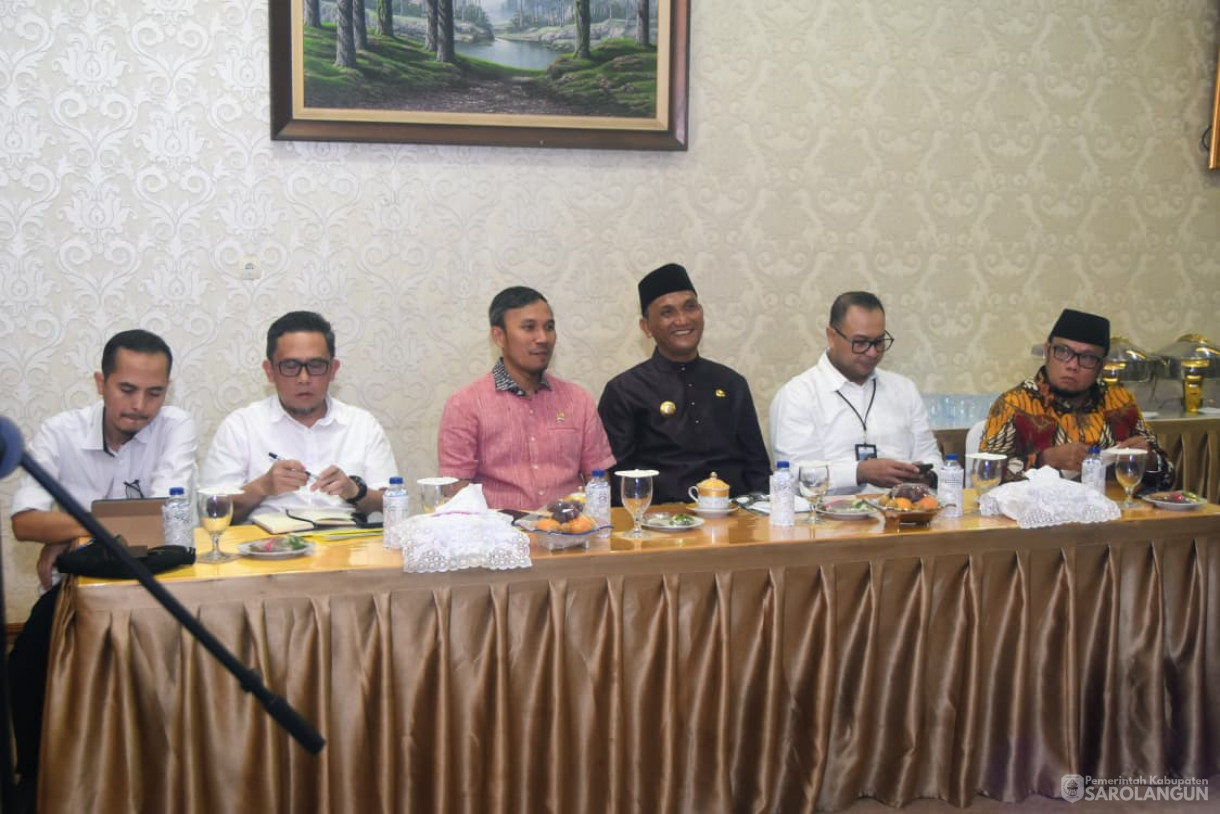 7 Oktober 2025 Kunjungan Kerja Anggota DPR RI Komisi V Bapak Edi Purwanto di Rumah Dinas Bupati Sarolangun