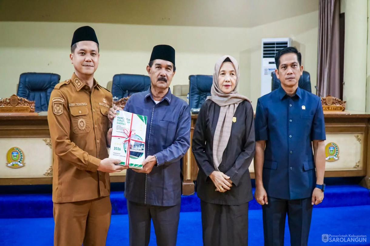 22 Juni 2026 Rapat Paripurna Tingkat I Tahap I Penyampaian Rancangan Peraturan Daerah Pertanggungjawaban Pelaksanaan APBD Kabupaten Sarolangun Tahun Anggaran 2025