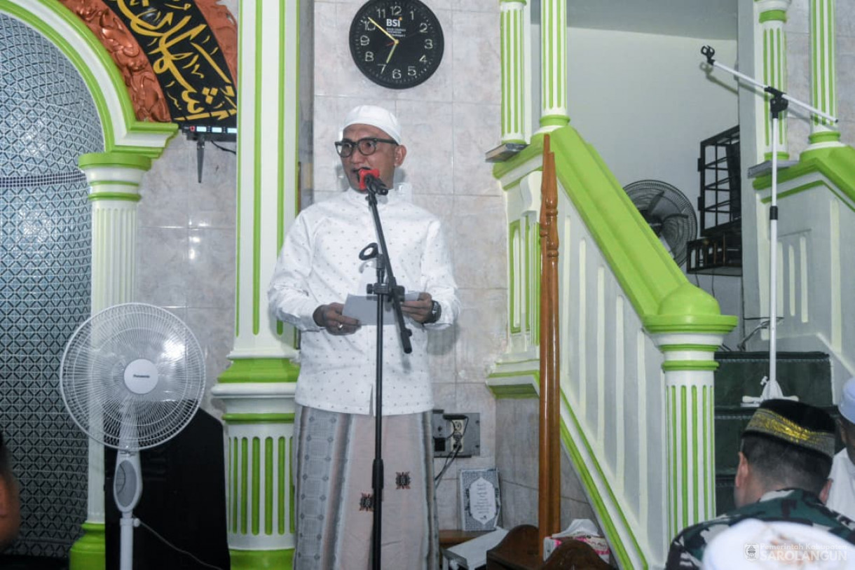 31 Desember 2025 Sholat Maghrib Berjamaah dilanjutkan Yasinan, Dzikir, dan Doa Bersama Tahun Baru 2026 Masehi di Masjid Alfalah Sarolangun