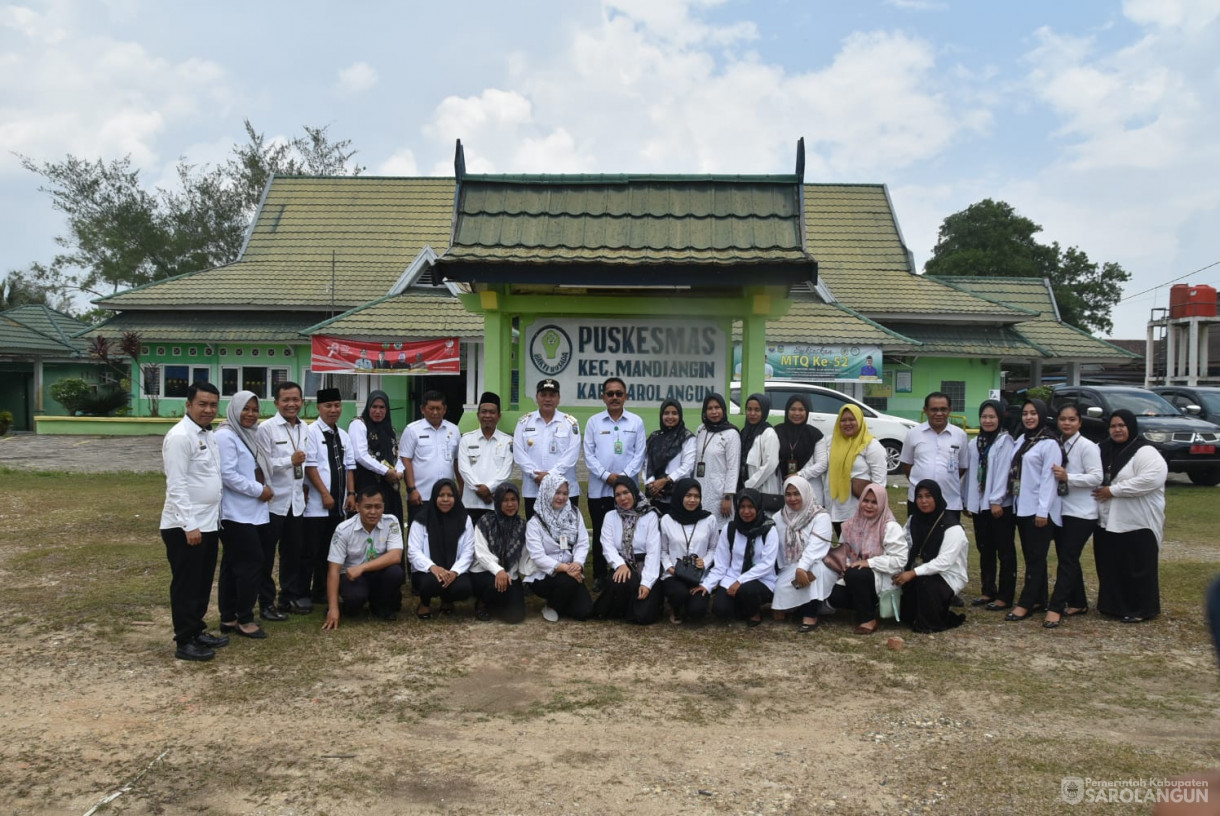 20 September 2023 - Penjabat Bupati Sarolangun Meninjau Puskesmas Kecamatan Mandiangin