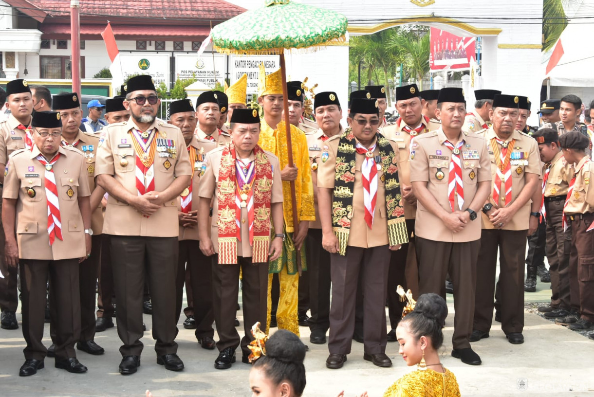 6 September 2023 - Penjabat Bupati Sarolangun Dr. Ir. Bachril Bakri, M.App.Sc Menghadiri Apel Puncak Peringatan Hari Pramuka Ke 62 di Lapangan Alun Alun Kuala Tungkal Kabupaten Tanjung Jabung Barat