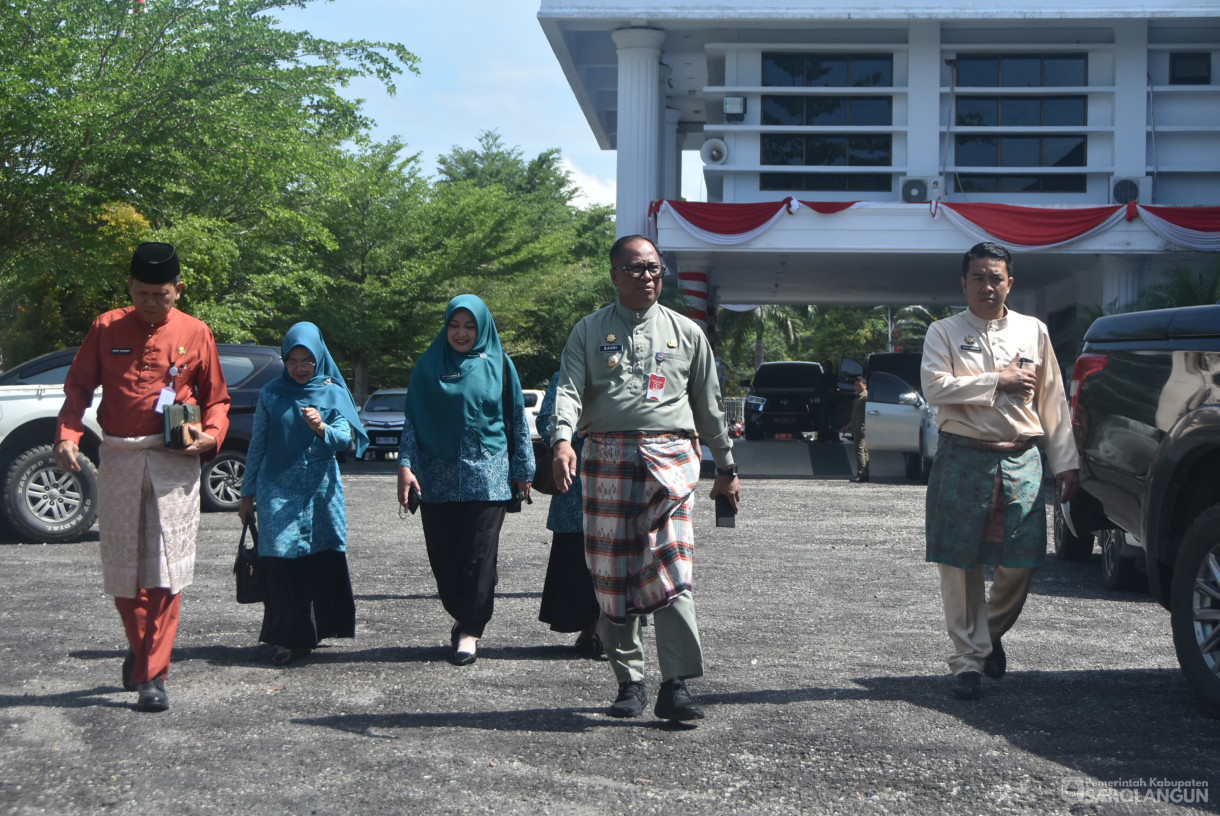 14 Oktober 2024 - Meninjau Persiapan HUT Sarolangun Ke 25, Bertempat di Gedung DPRD Sarolangun