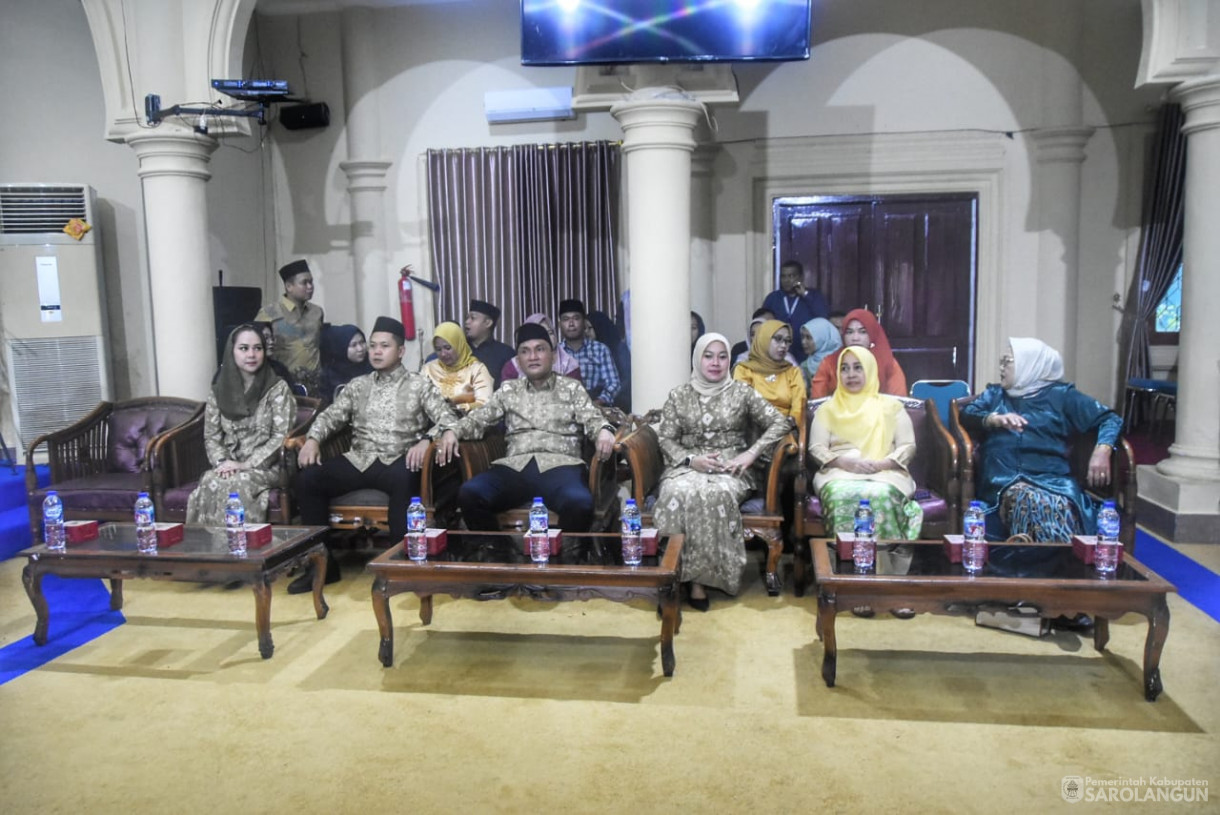 7 Februari 2025 - Rapat Paripurna Pengumuman Hasil Penetapan Pasangan Bupati Dan Wakil Bupati Sarolangun Terpilih Masa Jabatan 2025 sd 2030 di Gedung DPRD Sarolan
