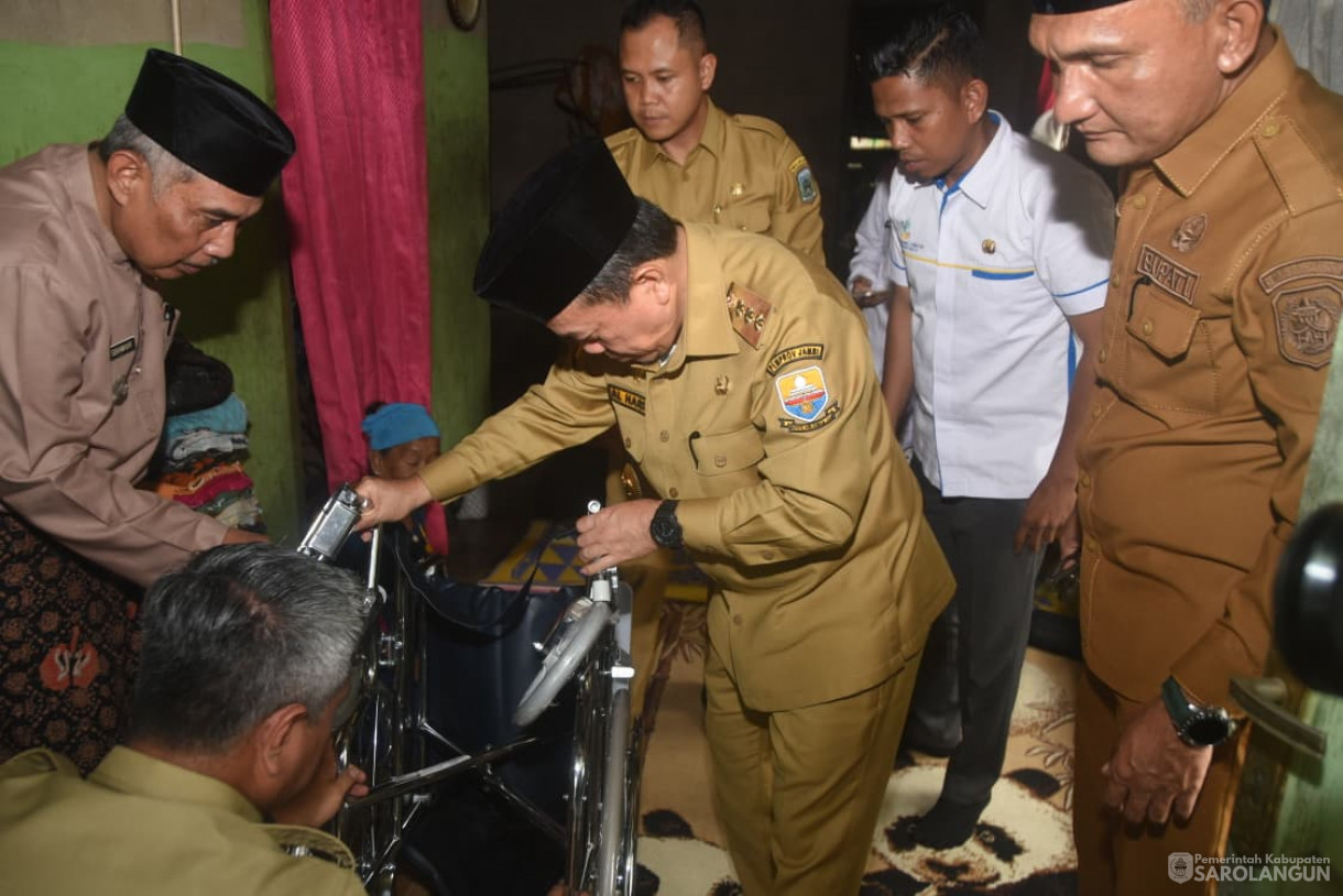 6 Oktober 2025 Pemberian Bantuan Kursi Roda bertempat Simpang Pelawan Kecamatan Pelawan