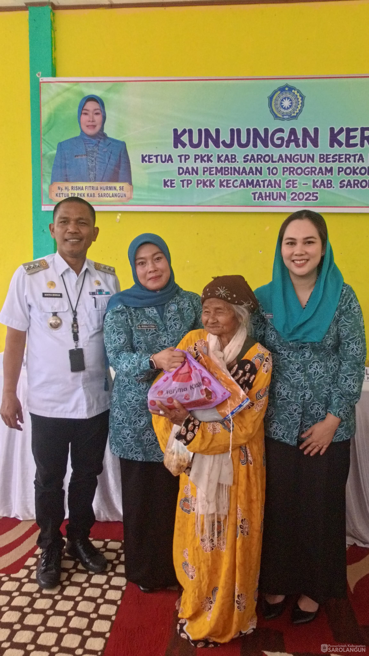 11 Juni 2025 -&nbsp;Kunjungan Ketua TP PKK kabupaten Sarolangun Beserta Rombongan Dalam Rangka Kunjungan Kerja Dan Pembinaan 10 Program Pokok PKK Kecamatan Air Hitam