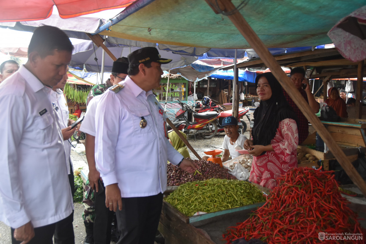 24 Januari 2024 - Sidak Pasar Di Pasar Atas Sarolangun