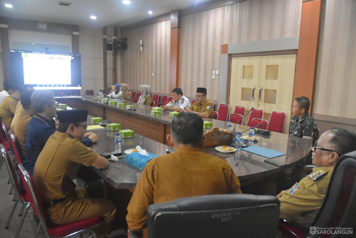 21 Oktober 2024 -&nbsp;Rapat TPID Via Zoom Meeting, Bertempat di Ruang Pola Utama Kantor Bupati Sarolangun