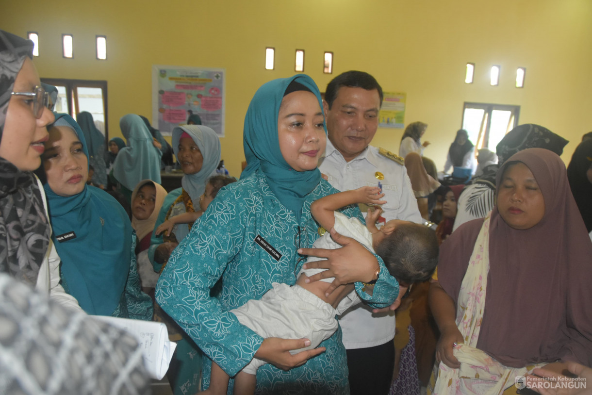 26 Juni 2024 - Penilaian Kader Dan Posyandu Berprestasi Bidang Kesehatan Tingkat Kabupaten Sarolangun, Bertempat di Kantor Desa Muara Cuban Kecamatan Batang Asai