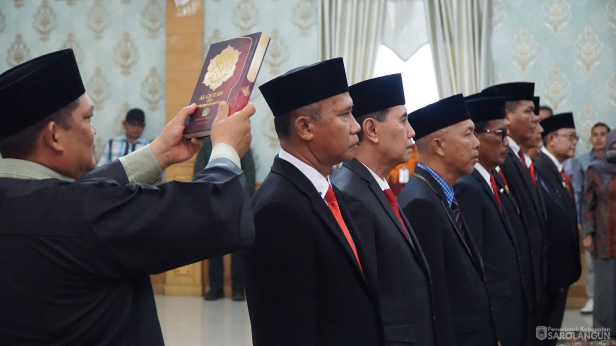 8 Mei 2026 Pelantikan dan Pengambilan Sumpah Janji Pejabat Pimpinan Tinggi Pratama di Lingkungan Pemerintah Kabupaten Sarolangun.