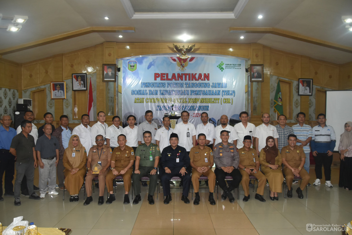 22 Juli 2024 - Pelantikan Pengurus Forum Tanggung Jawab Sosial Dan Lingkungan Perusahaan Atau Coorporate Social Responsibility Kabupaten Sarolangun Masa Bakti 2024 sd 2029, Bertempat di Ruang Aula Utama Kantor Bupati Sarolangun