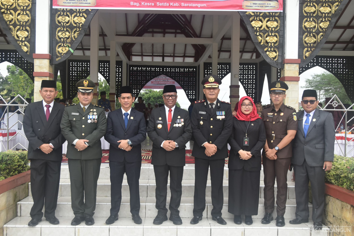 10 November 2024 -&nbsp;Upacara Peringatan Hari Pahlawan Nasional Ke 79, Bertempat di Lapangan Gunung Kembang Sarolangun