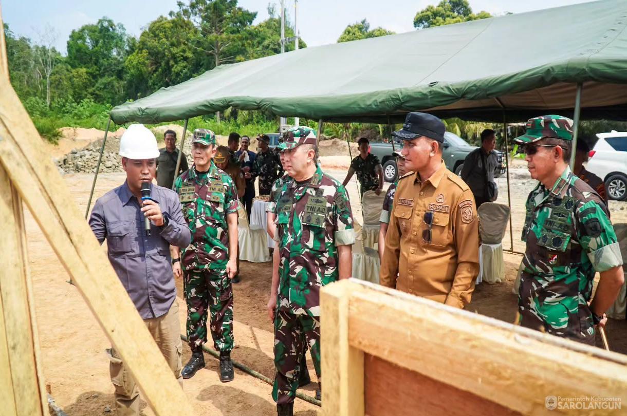 27 Juli 2026 Peninjauan Pembangunan Konstruksi Fasilitas dan Infrastruktur Yonif TP 896 Serumpun Pseko