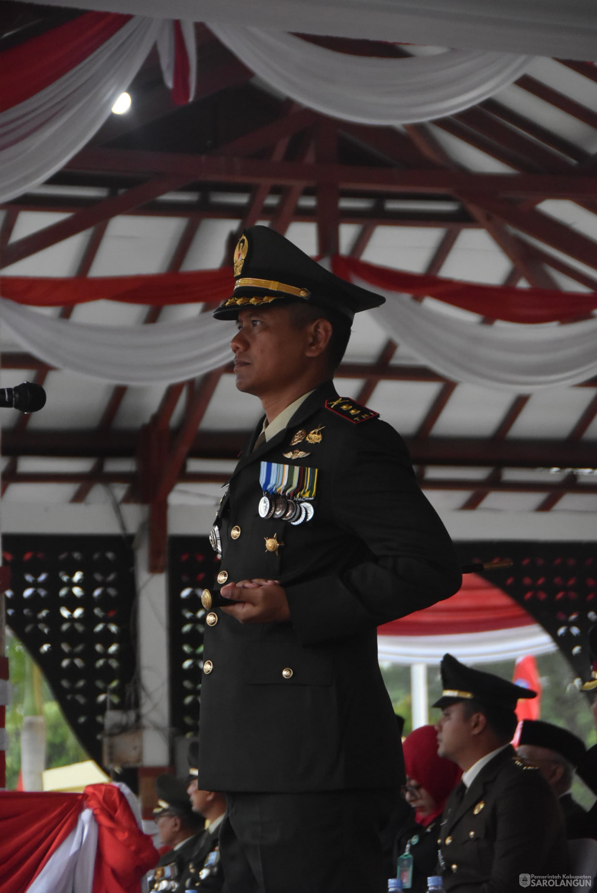 17 Agustus 2024 -&nbsp;Upacara Penurunan Bendera Merah Putih Dalam Rangka HUT RI Ke 79, Bertempat di Lapangan Gunung Kembang Sarolangun