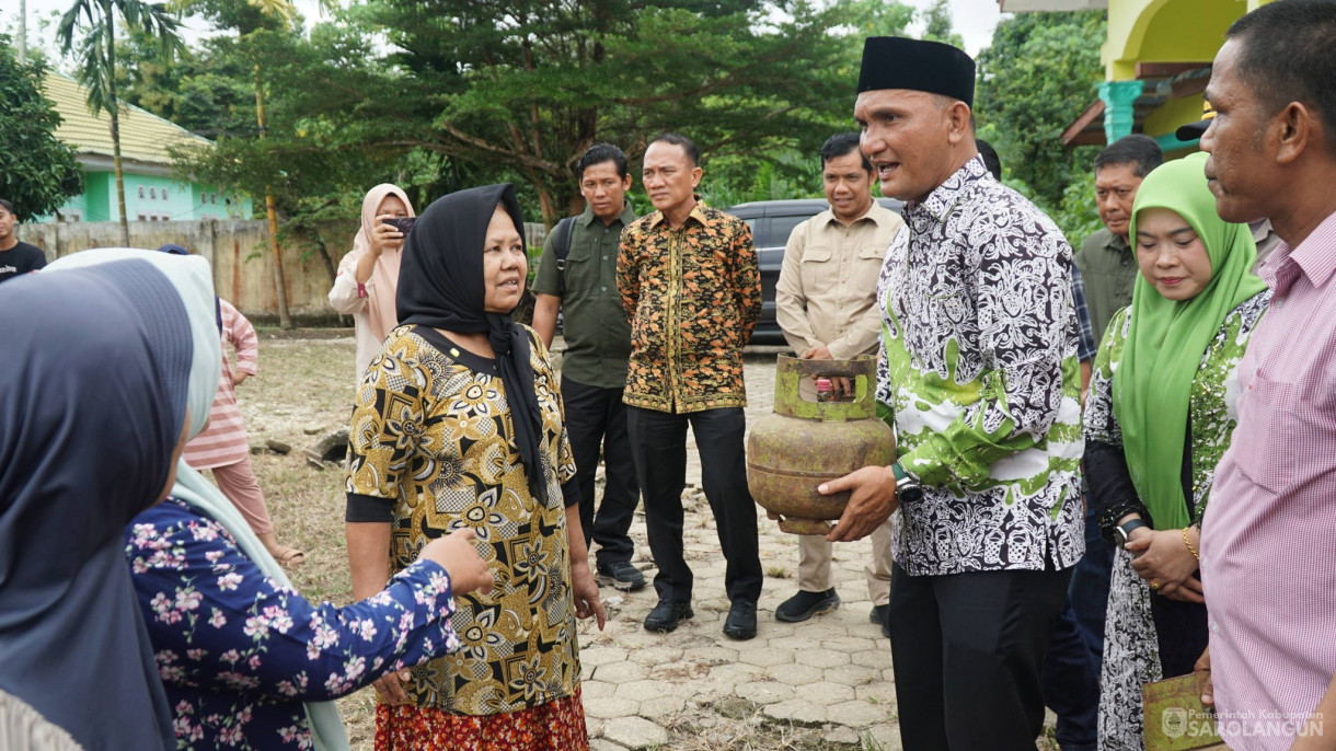 Monitoring Dalam Rangka Operasi Pasar Gas Elpiji 3 kg sejumlah 560 tabung untuk masyarakat kec Air Hitam