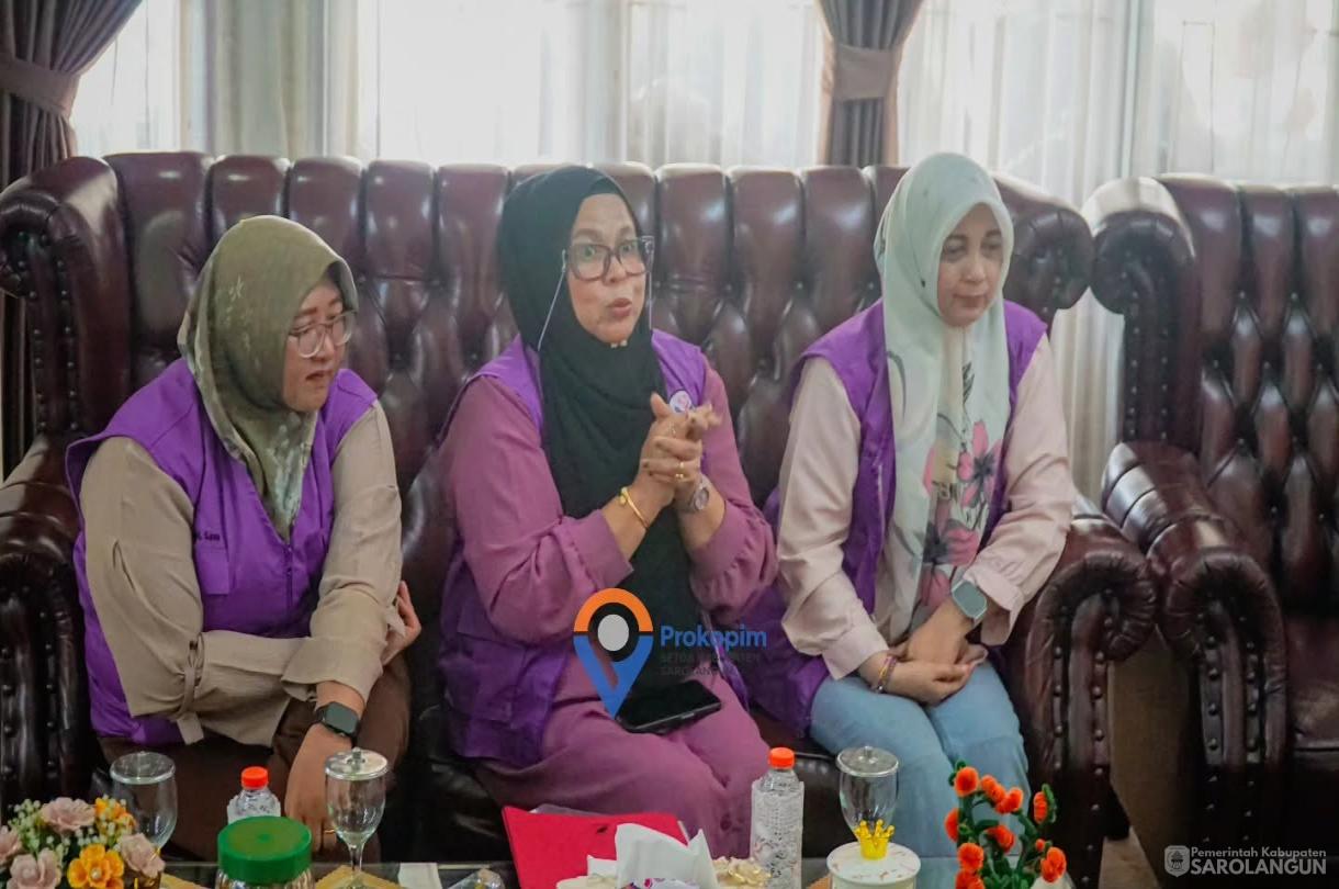 6 Agustus 2026 Bupati Sarolangun Silaturahmi dengan Rumah Singgah Kanker Kabupaten Bungo di Rumah Dinas Bupati Sarolangun