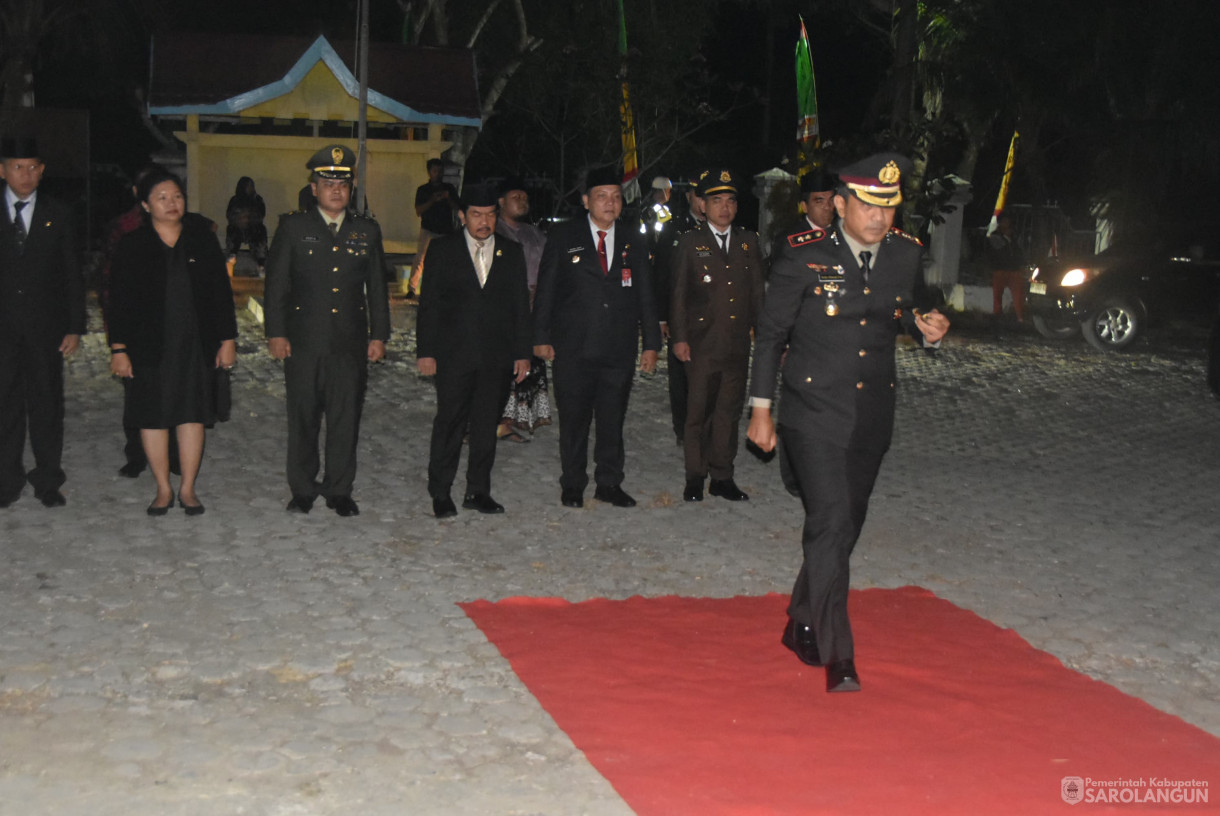 17 Agustus 2024 - Apel Kehormatan Dan Renungan Suci, Bertempat di Taman Makam Pahlawan Sarolangun