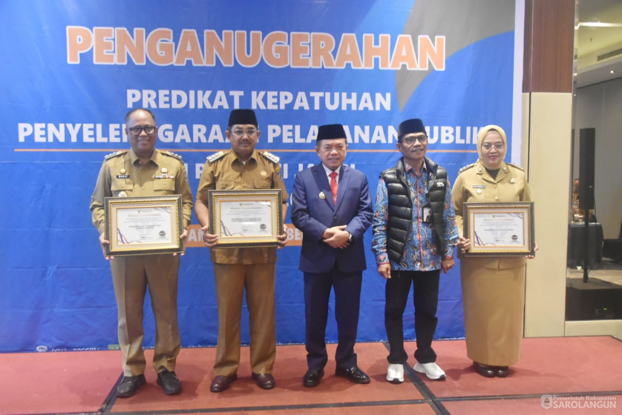 3 Desember 2024 - Penganugerahan Predikat Kepatuhan Penyelenggaraan Pelayanan Publik Di Provinsi Jambi, Bertempat di Aula Aston Hotel Kota Jambi