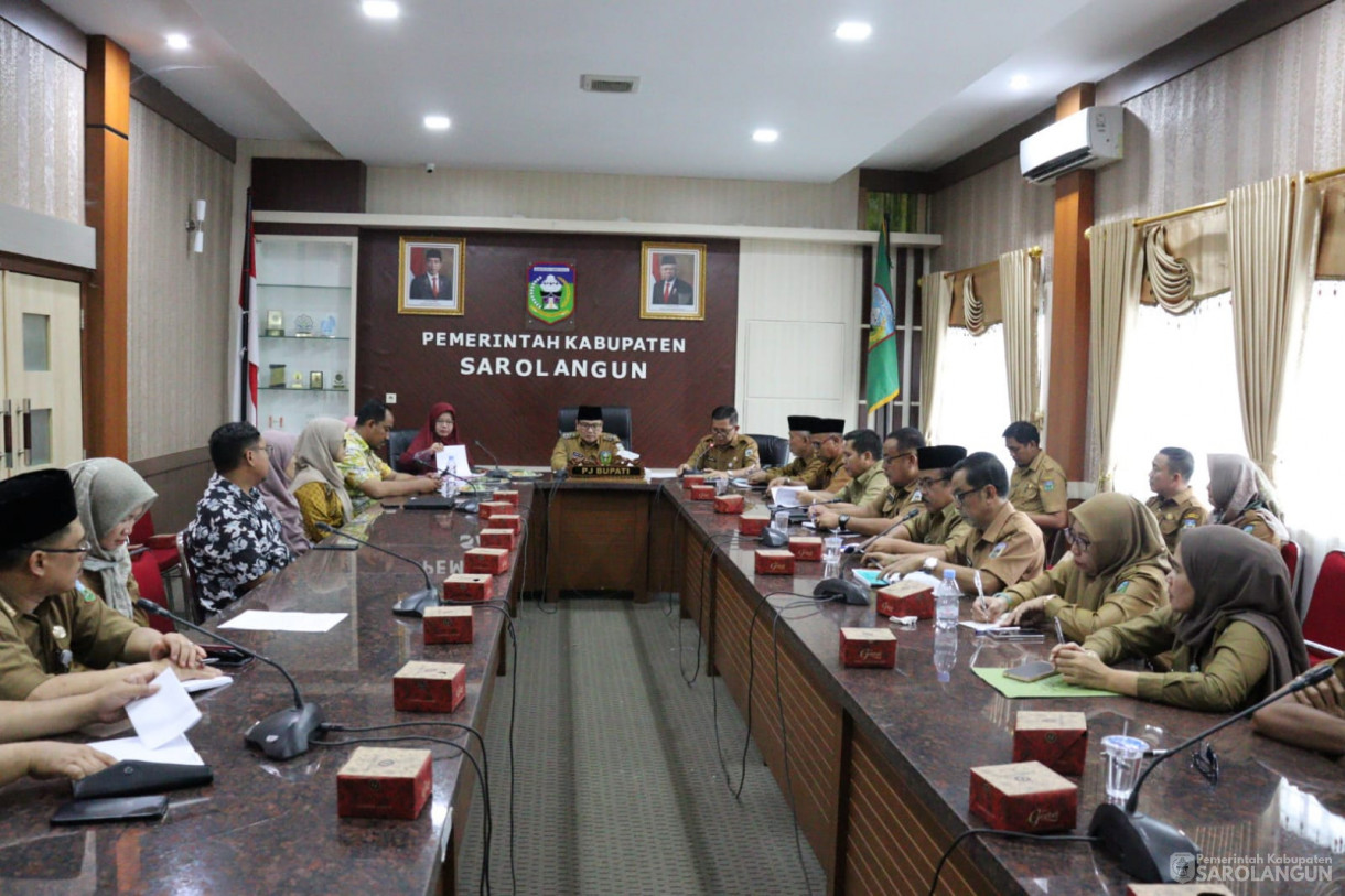 26 Februari 2024 -&nbsp;Exit Meeting Tim BPK RI Perwakilan Provinsi Jambi Pada Pelaksanaan Pemeriksaan Interim atas Laporan Keuangan Pemerintah Daerah Tahun Anggaran 2023 pada Pemerintah Kabupaten Sarolangun