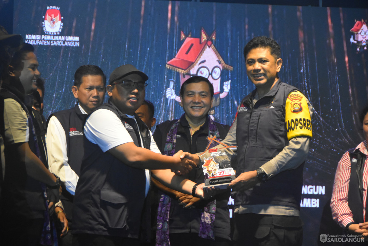 10 Juli 2024 -&nbsp;Peluncuran Pilkada Serentak Tahun 2024, Bertempat di Arena Gor Sarolangun