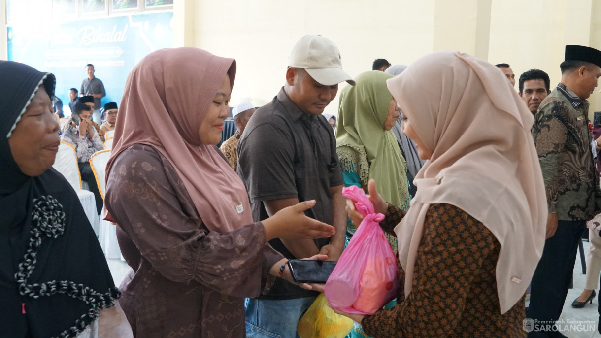 24 Juli 2025 - Kegiatan Sosialisasi Bimbingan Fisik,Mental,Spritiual Sosial Bagi Lansia Yang bertempat di Saunk Bang Radja Sukasari Sarolangun