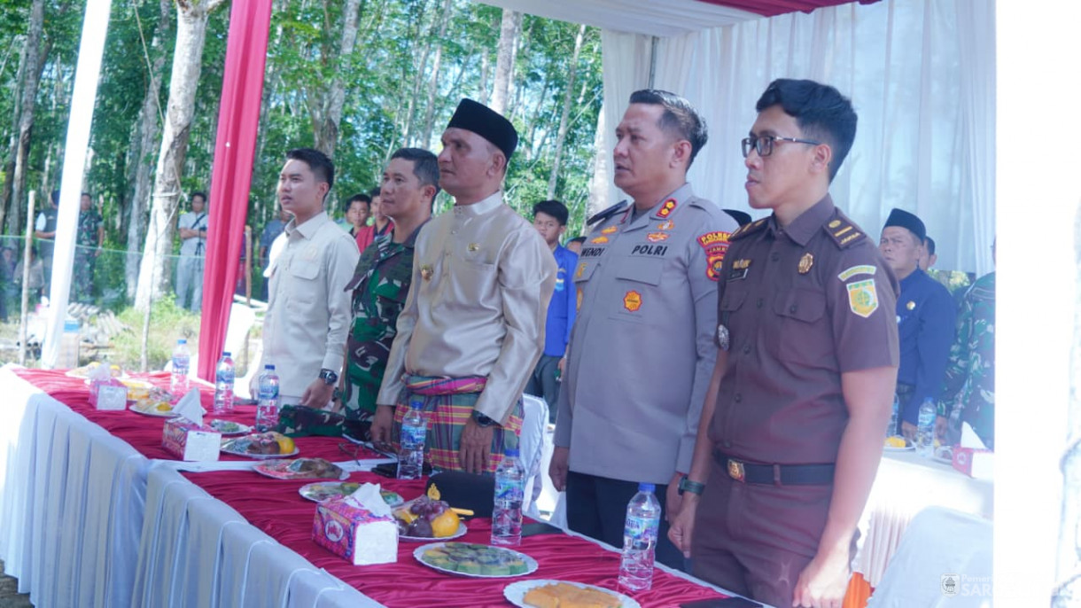 8 Oktober 2025 Bupati Sarolangun bersama Forkopimda Sarolangun Lakukan Penanaman Jagung Serentak Kuartal IV