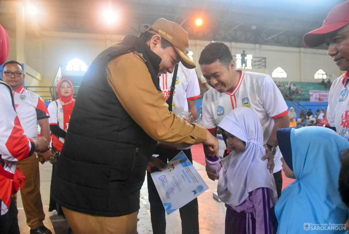 20 Agustus 2024 -&nbsp;Gebyar Bunda PAUD 2024 Dalam Rangka Memperingati Hari Anak Nasional Ke 40 Dan HUT RI Ke 79 Bertempat di Lapangan Tenis Indoor GOR Sarolangun