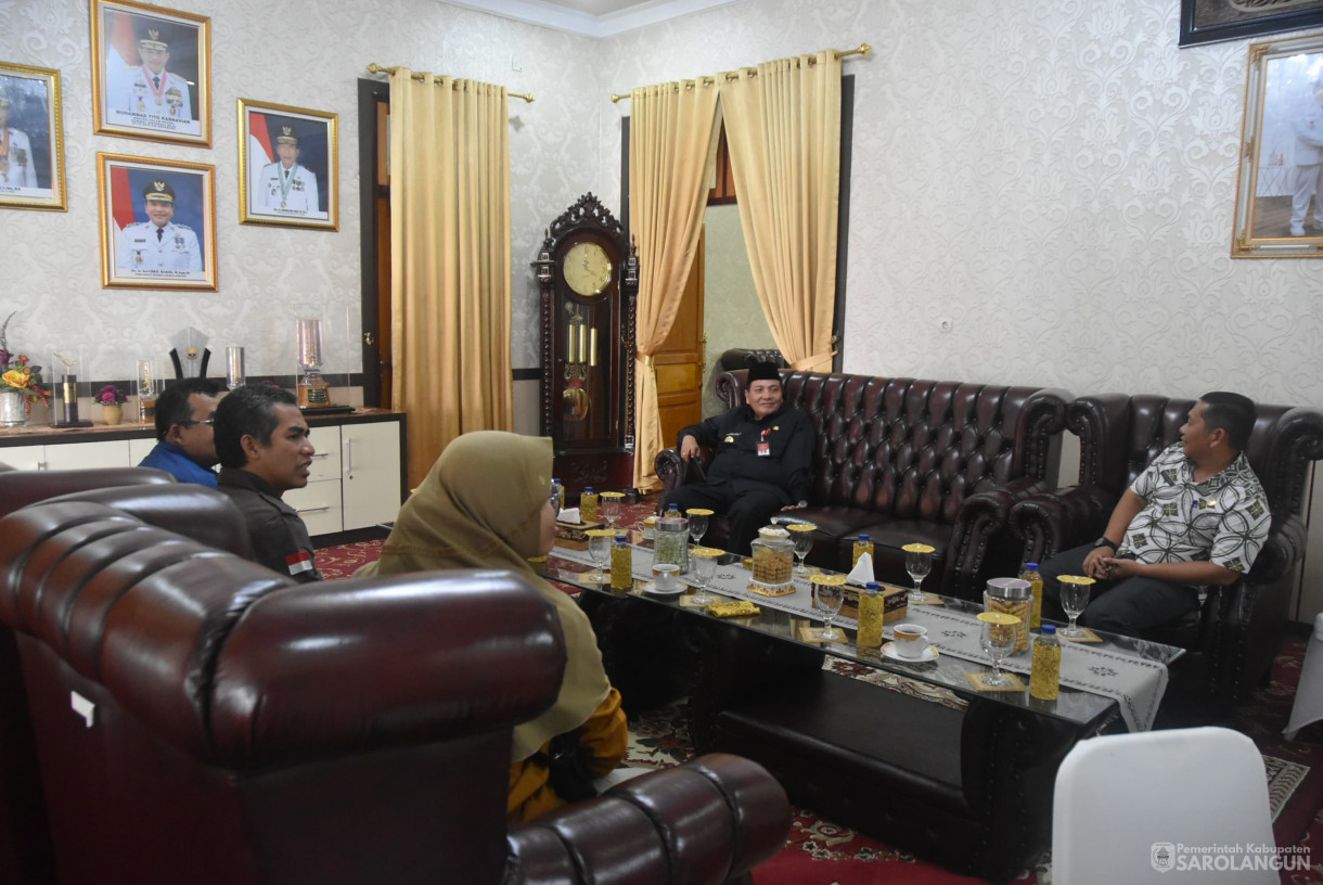 15 Agustus 2024 -&nbsp;Audiensi Dengan Kepala Taman Bukit 12, Bertempat di Rumah Dinas Bupati Sarolangun