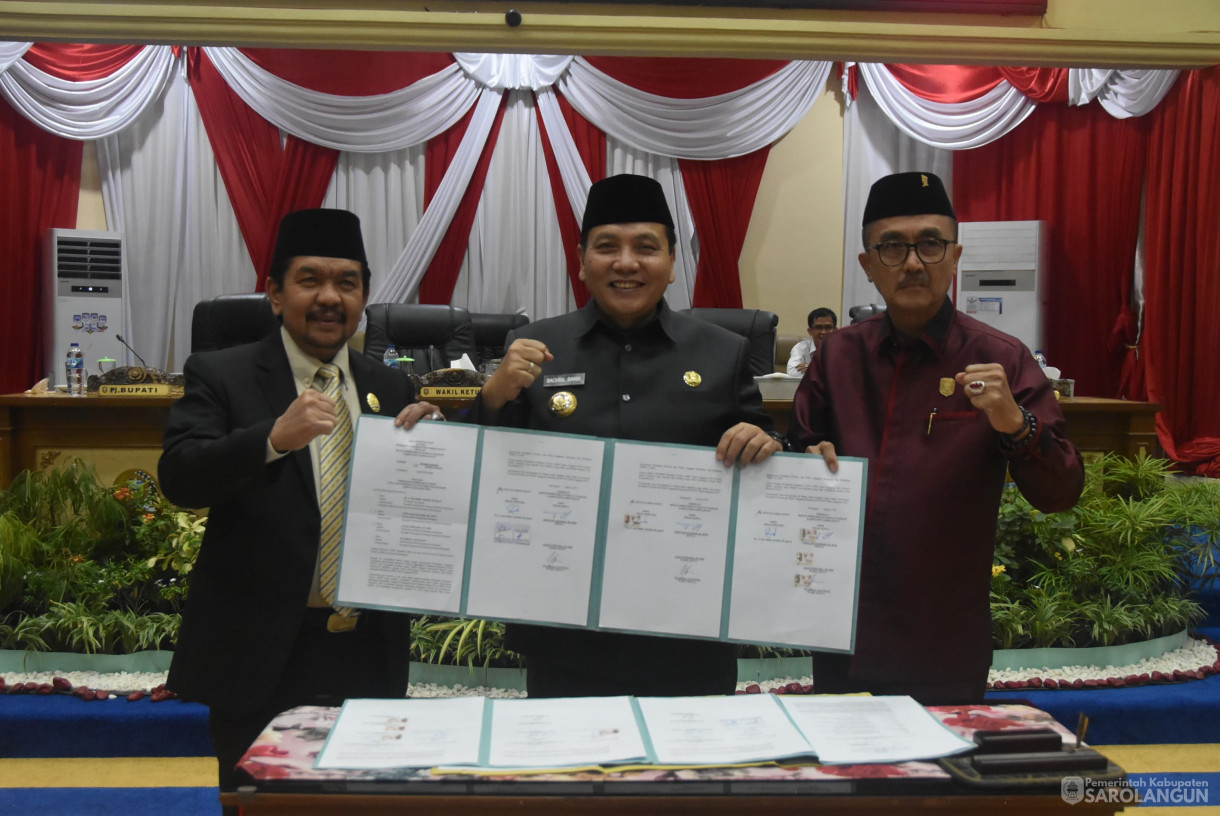 16 Agustus 2024 -&nbsp;Rapat Paripurna Tingkat 2, Bertempat di Gedung DPRD Kabupaten Sarolangun