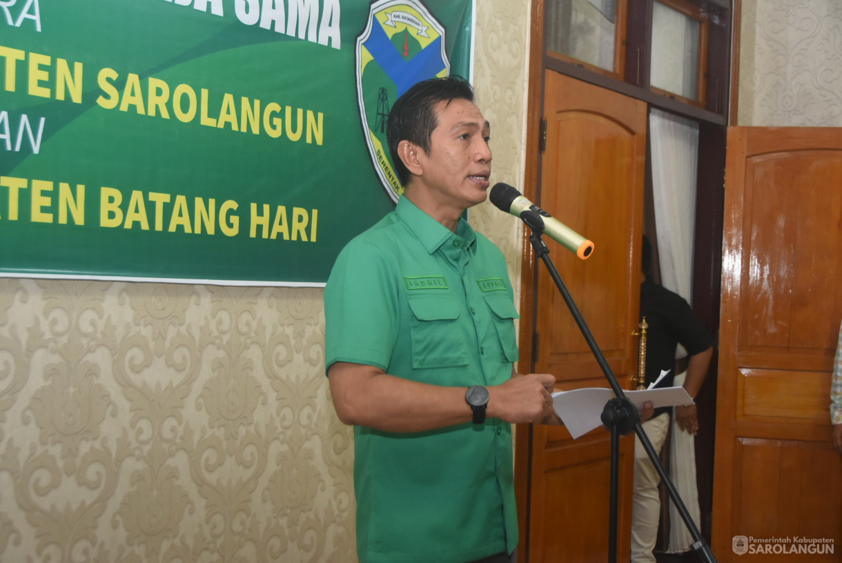 8 Agustu 2025 - Penandatanganan Kerjasama Antara Pemerintah Kabupaten Sarolangun dengan Pemerintah Kabupaten Batanghari di Rumah Dinas Bupati Sarolangun