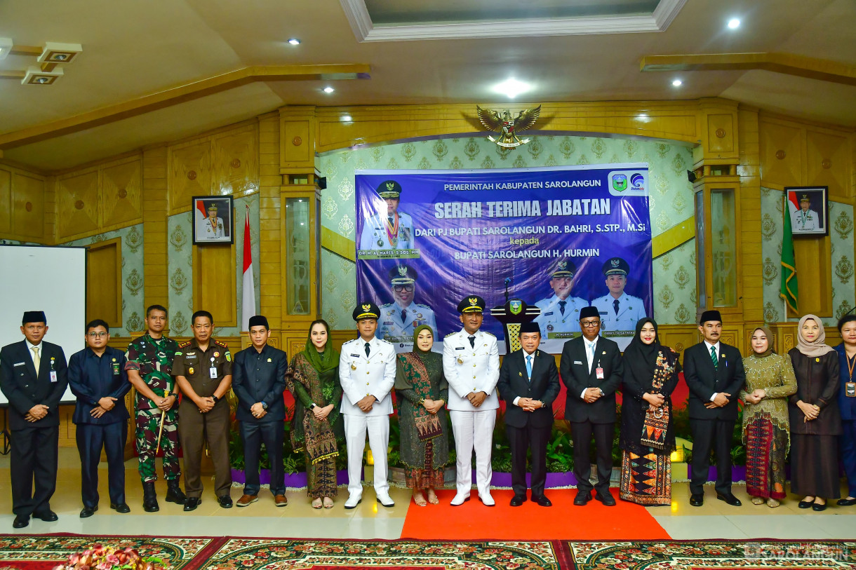 4 Maret 2025 - Serah Terima Jabatan Bupati Sarolangun, Bertempat di Ruang Aula Utama Kantor Bupati Sarolangun&nbsp;