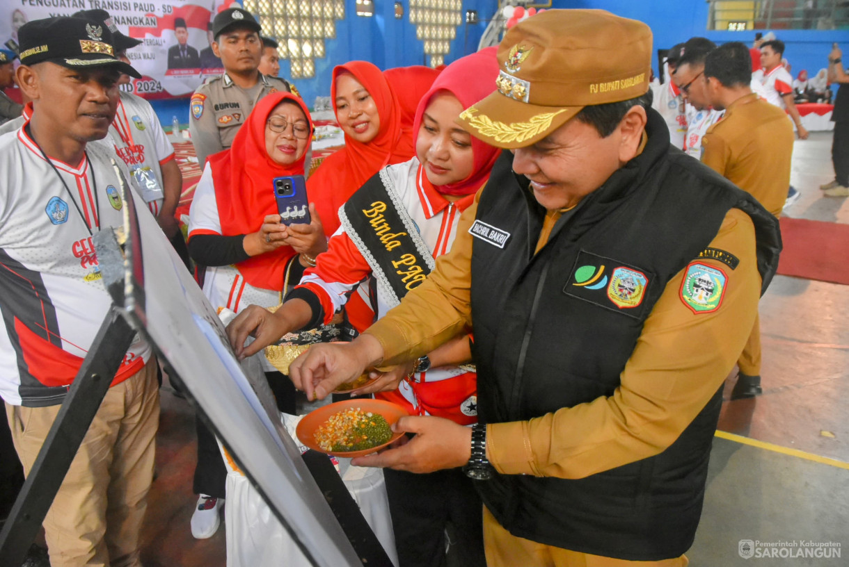 20 Agustus 2024 -&nbsp;Gebyar Bunda PAUD 2024 Dalam Rangka Memperingati Hari Anak Nasional Ke 40 Dan HUT RI Ke 79 Bertempat di Lapangan Tenis Indoor GOR Sarolangun