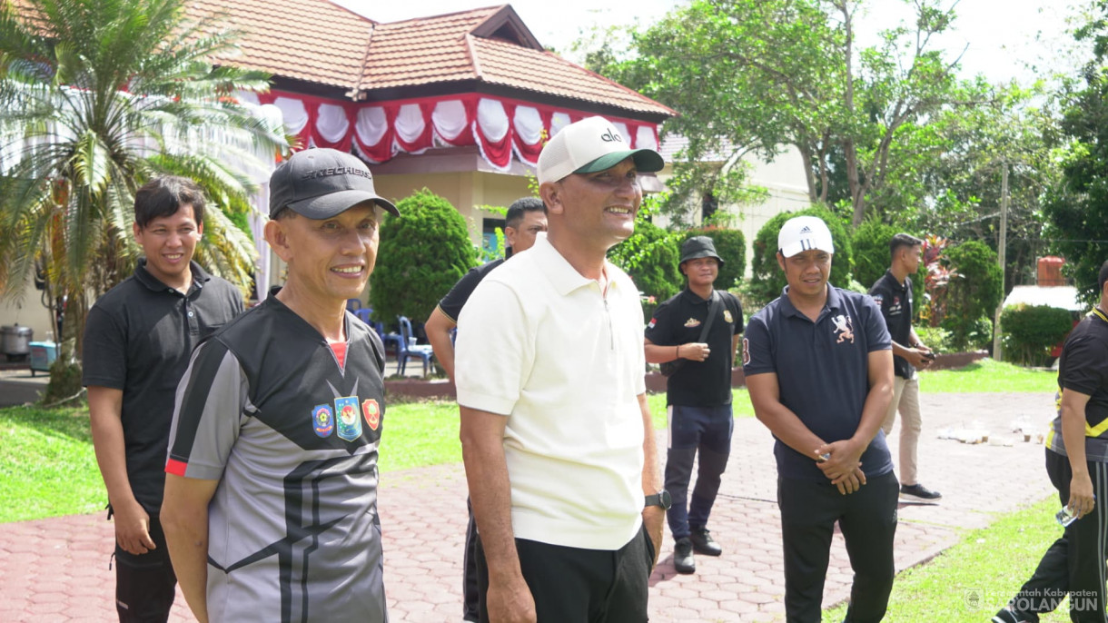 20 Juni 2025 - Bupati Sarolangun Hurmin Hadiri Olahraga Bersama Sambut HUT Bhayangkara ke 79 Tahun 2025&nbsp;
