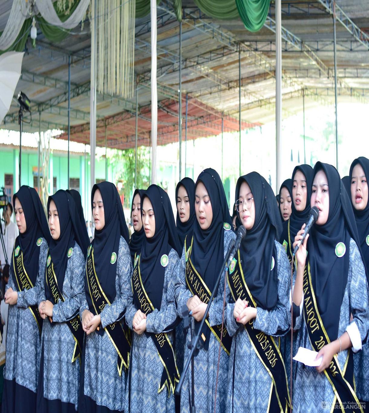 20 Mei 2026 Pengajian Akbar dalam rangka Wisuda Khotmil Quran ke 26, Tasyakuran Kelulusan Siswa Siswi SMP, SMA, MA Tahun Ajaran 2025 2026 dan Harlah Pondok Pesantren Nurul Jadid Singkut ke 25.