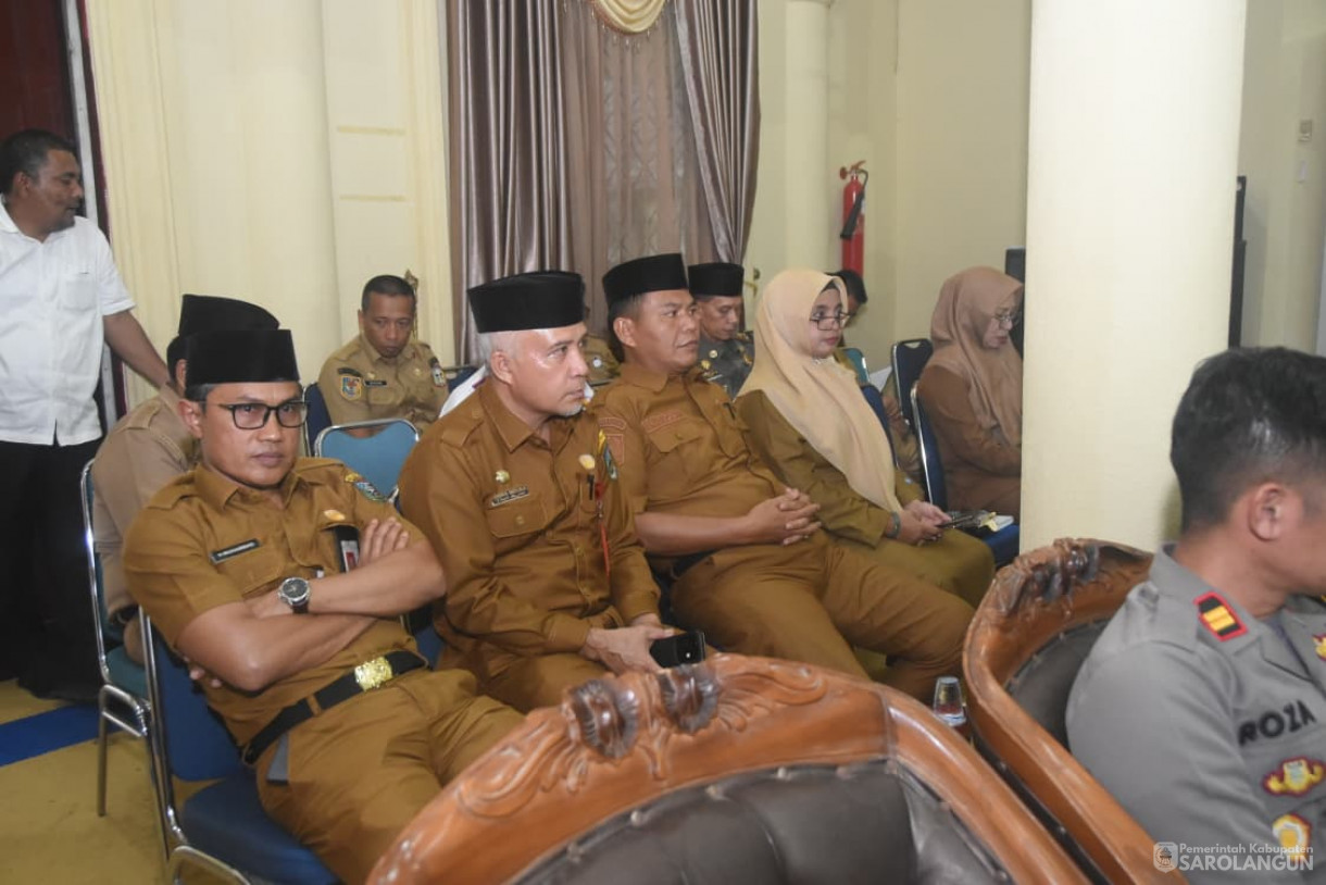 3 November 2025&nbsp; Rapat Paripurna Tingkat I Tahap 2 Pandangan Umum Fraksi Fraksi DPRD terhadap RKUA dan PPAS Anggaran Pendapatan dan Belanja Daerah Kabupaten Sarolangun Tahun Anggaran 2026