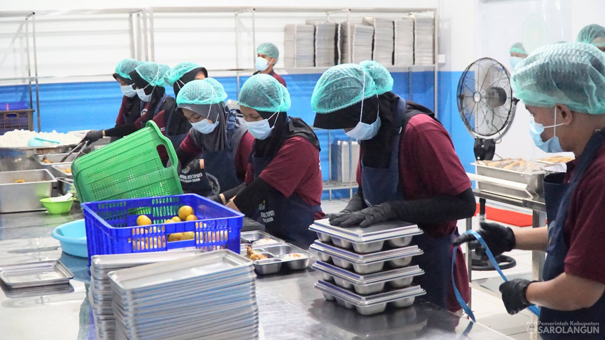 4 Januari 2026 Peninjauan SPPG Yayasan Sinar Makmur Desa Kertopati Kecamatan Mandiangin