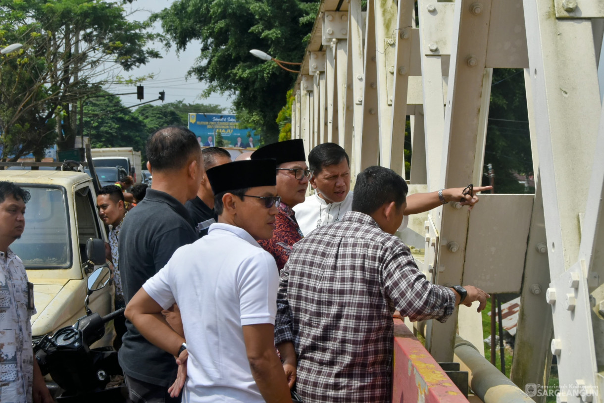 31 Mei 2024 - Meninjau Perbaikan Jembatan Sarolangun Dan Meninjau Lokasi Pembangunan Tugu Biduk Sarolangun