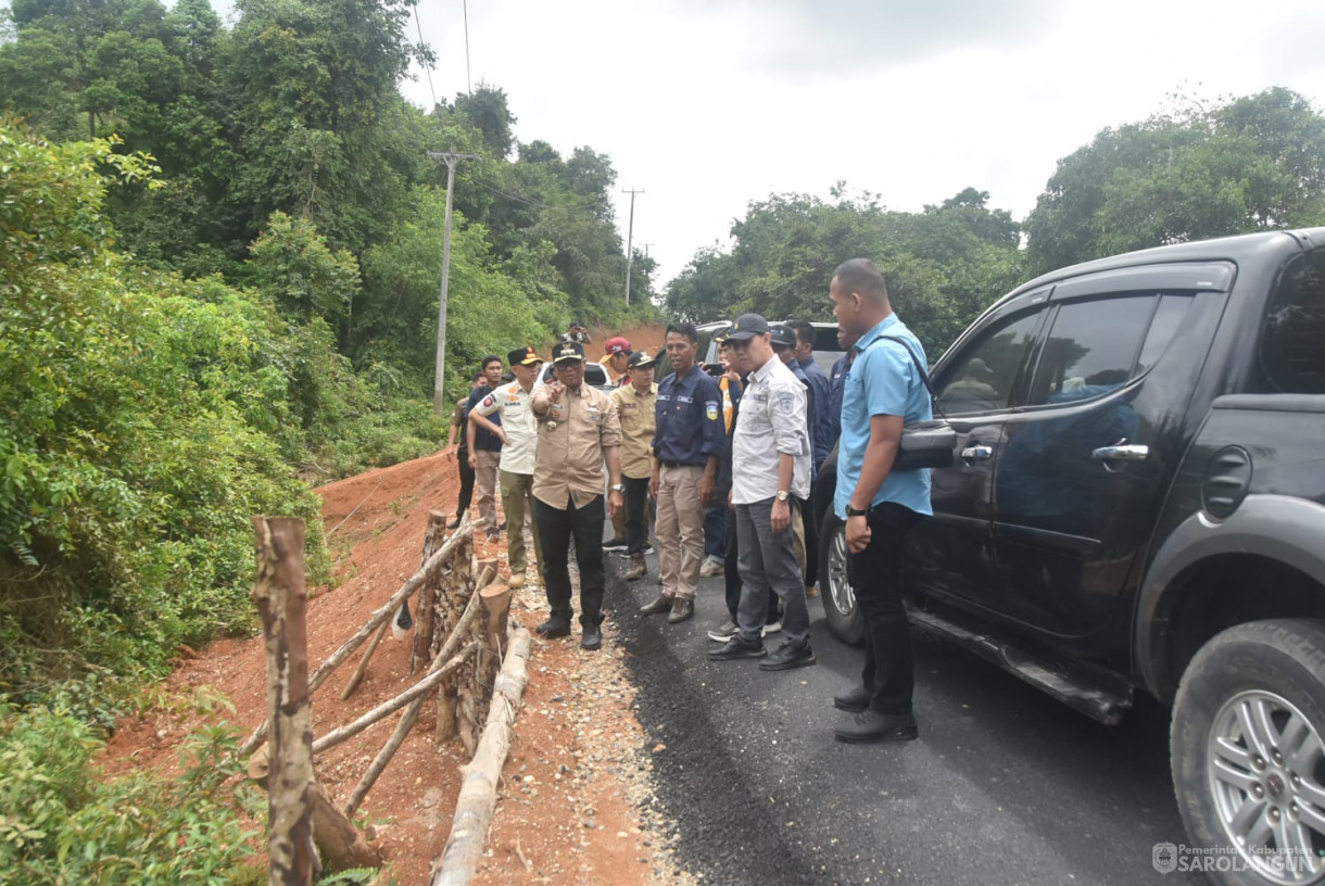 23 November 2024 -&nbsp;Meninjau Jalan di Desa Kasang Melintang Kecamatan Pauh