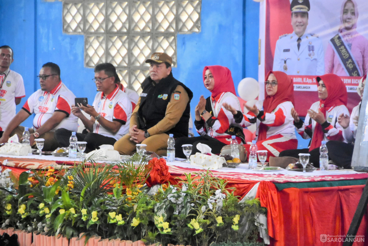 20 Agustus 2024 -&nbsp;Gebyar Bunda PAUD 2024 Dalam Rangka Memperingati Hari Anak Nasional Ke 40 Dan HUT RI Ke 79 Bertempat di Lapangan Tenis Indoor GOR Sarolangun